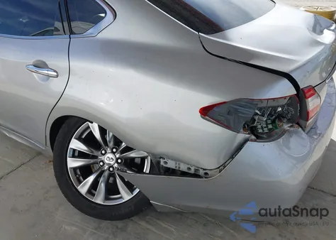 2013 Infiniti M37 z USA, uszkodzony, nr VIN JN1BY1AP2DM514680